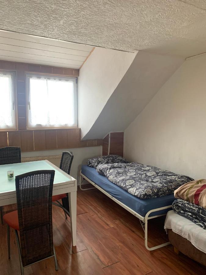 Appartement Dachgeschoss Hof à Krefeld Extérieur photo