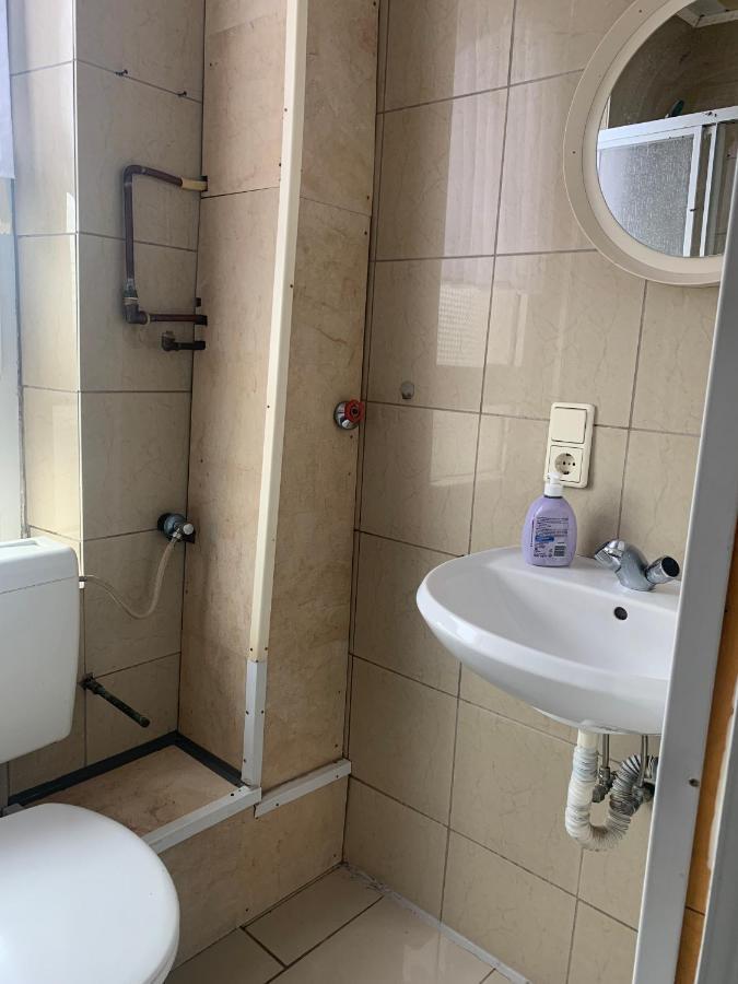 Appartement Dachgeschoss Hof à Krefeld Extérieur photo